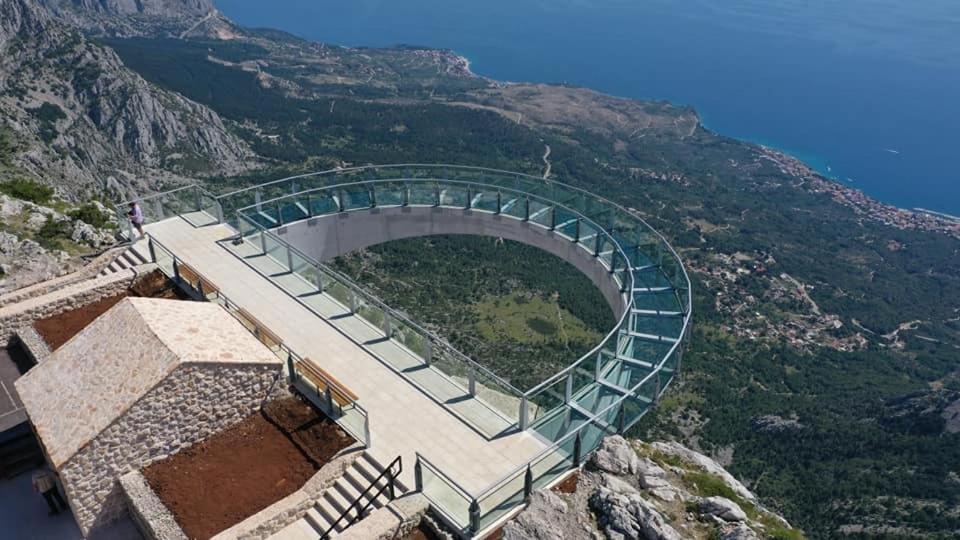 Holiday Home Calma Imotski Luaran gambar