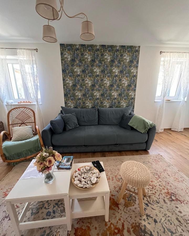 Holiday Home Calma Imotski Luaran gambar